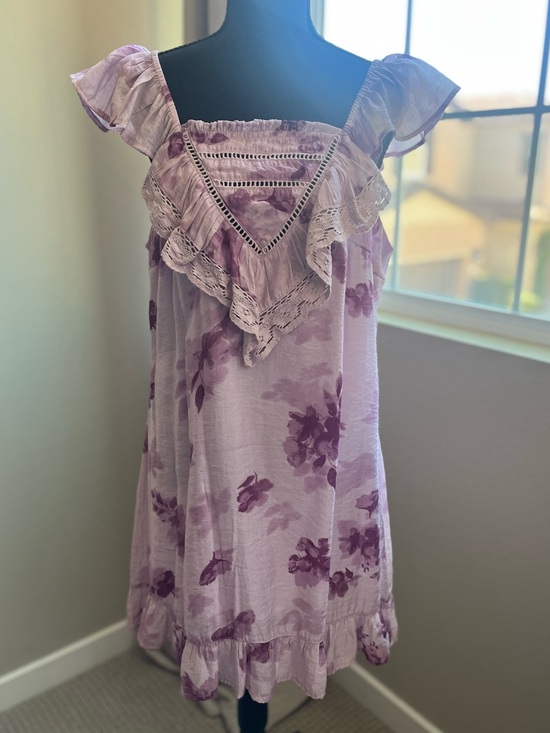 And Now This Dresses & Skirts - Lavender Floral Mini Dress with Ruffle V-Neck Crochet Details NWT